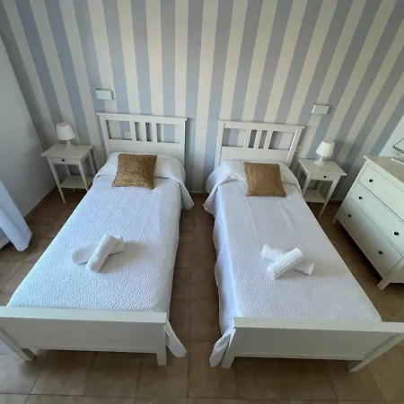 Διαμέρισμα Sa Caleta Apartamento Con Piscina Junto A La Playa Cala'N Blanes (Menorca)