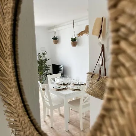 Apartamento Con Piscina Y Junto A La Playa -sa Roqueta Apartment